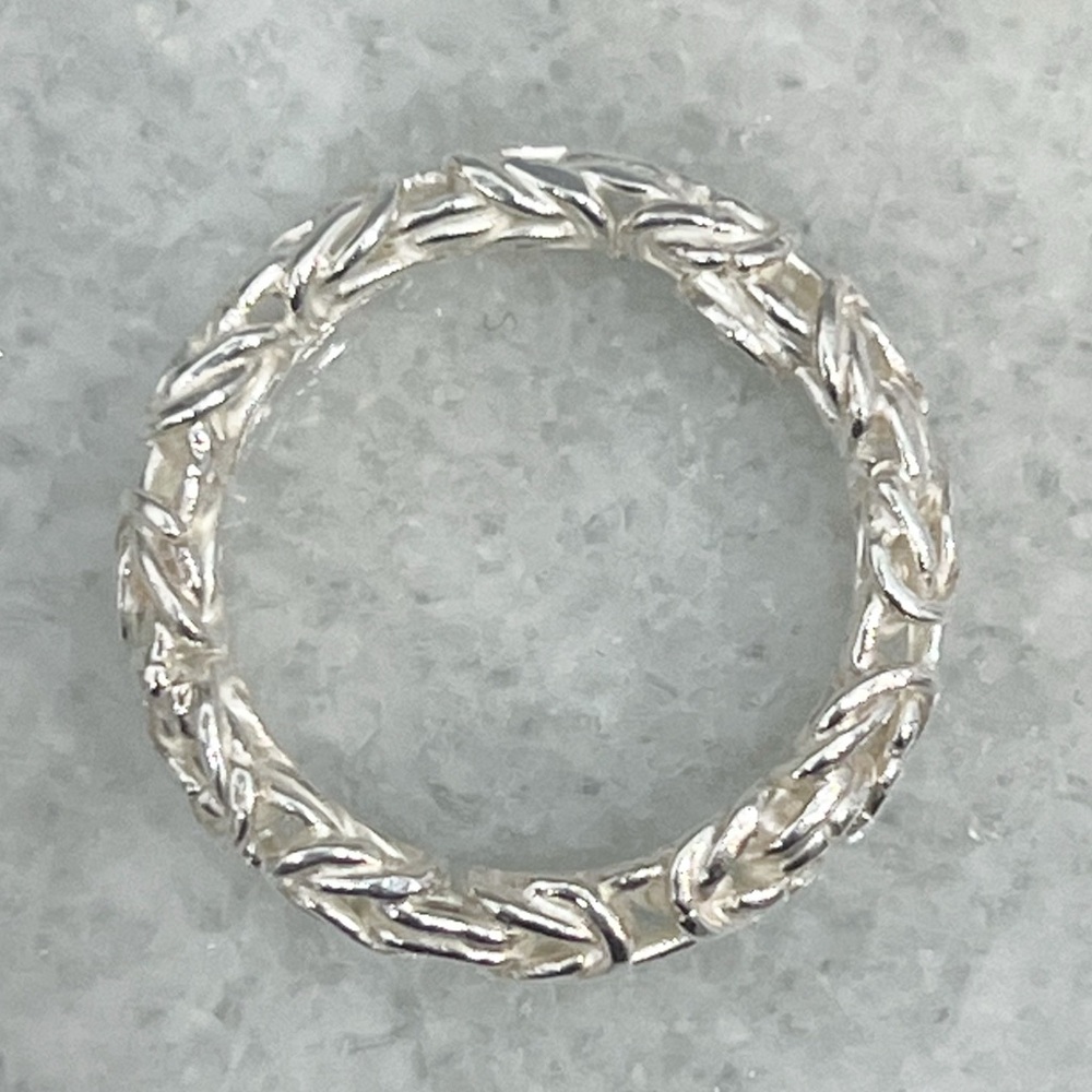 Sterling Silver Byzantine Ring Sz 7 - Picture 5 of 13